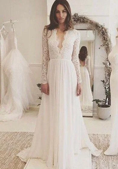 V-neck Long Sleeves Backless Ivory Chiffon Wedding Dress with Lace